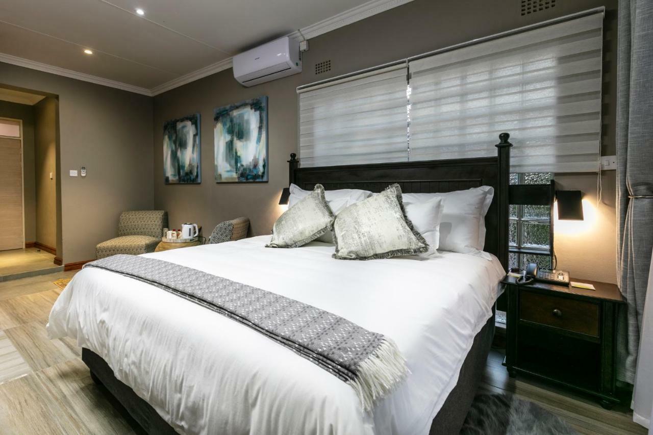 Orchid Luxury Boutique Guesthouse Габороне Екстериор снимка
